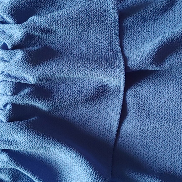 🌞2 for 20! Eclipse off-the-shoulder blouse - Picture 2 of 5